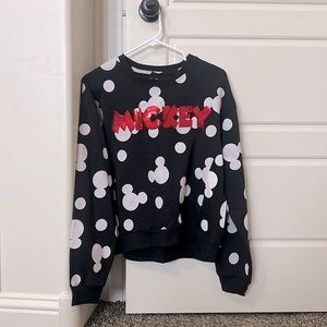 Disney sweater brand new! Fits like a small/medium, the tag says xl.